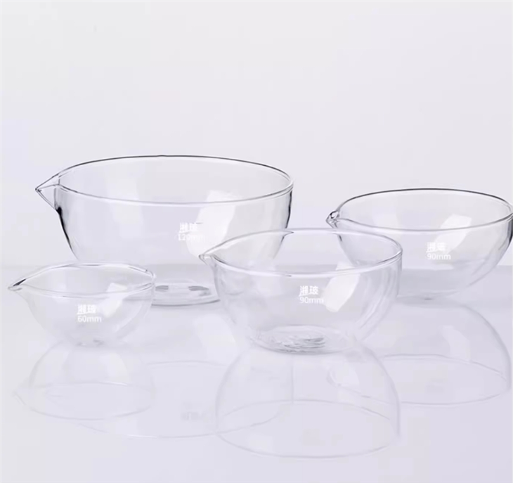 Lab Use Dish Evaporating Material Glass To Separate Liquids And Solids From A Solution By Allowing The Water To Evaporate Off Into Air